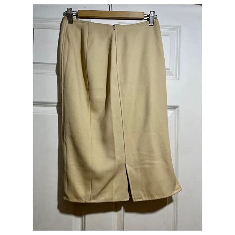 dior beige skirt